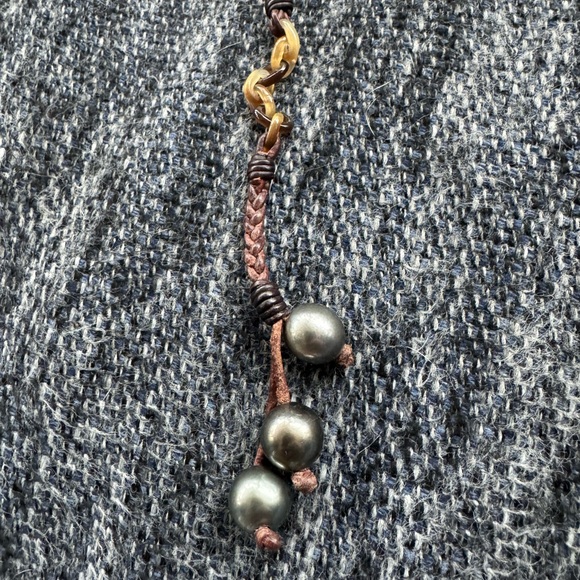 Vincent Peach - Bohemian Lariat with Tahitian Pearls and 14k Gold - Authentic